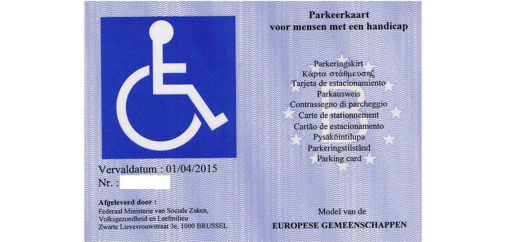 Afbeelding van de parkeerkaart voor personen met een handicap, met Internationaal Toegankelijkheidssymbool.